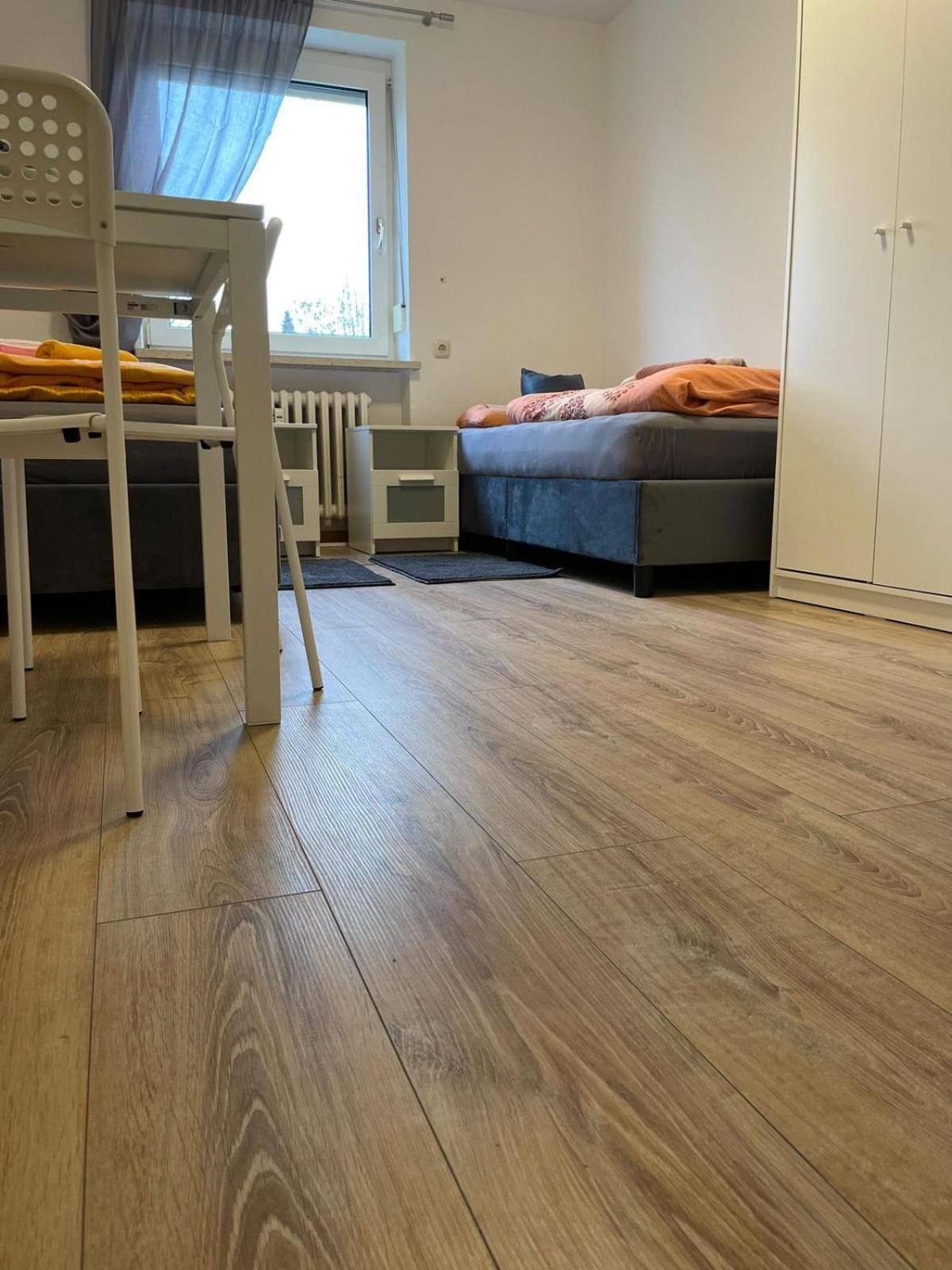 Zv-Scholtz Monteurswohnungen Burgkirchen an der Alz エクステリア 写真
