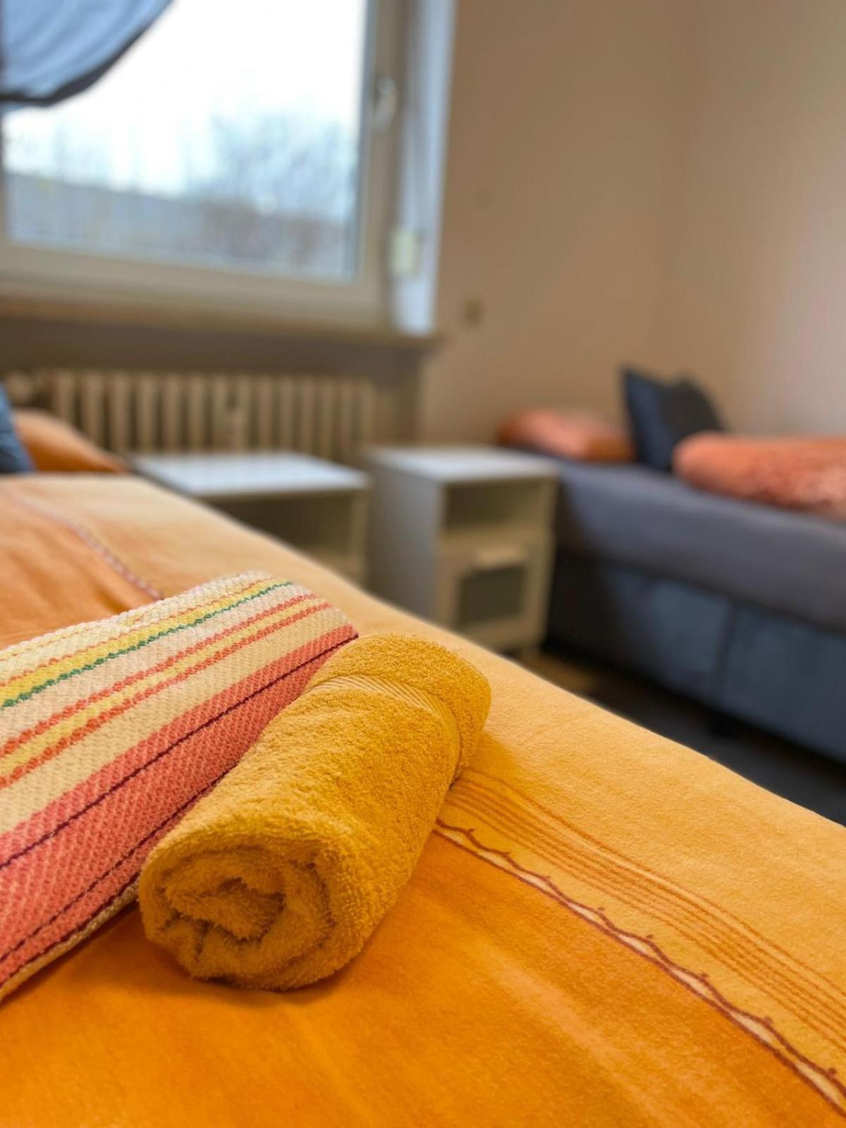 Zv-Scholtz Monteurswohnungen Burgkirchen an der Alz エクステリア 写真